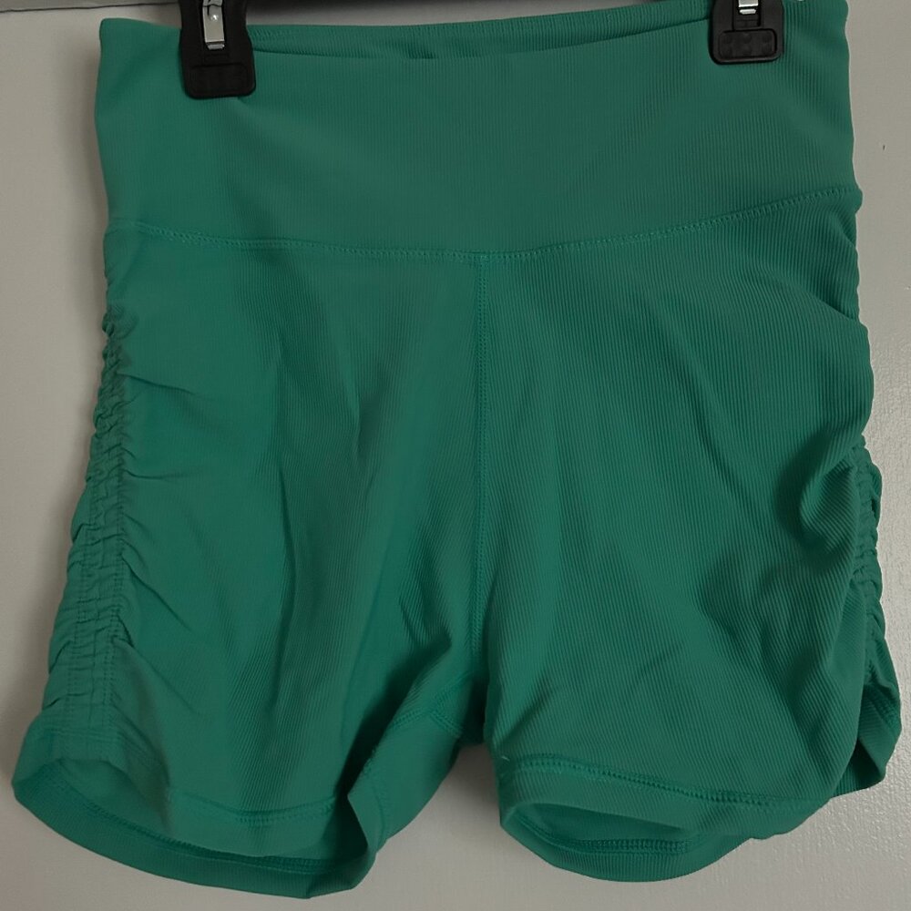 Wilo the Label Ribbed Biker Shorts